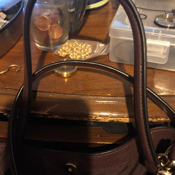 Coach - Picture 6 of 6